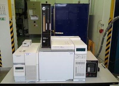 Plynový chromatograf